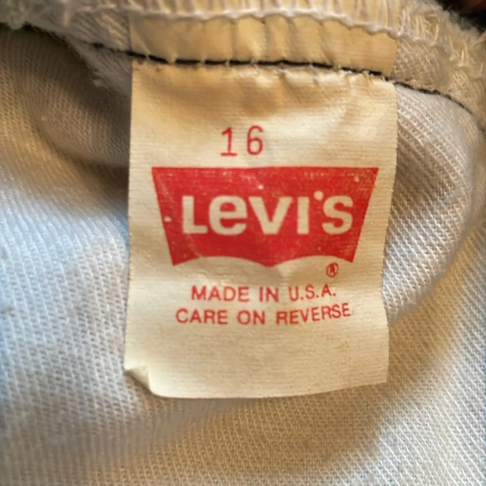 Levi’s 1990’s Denim skirt Made in USA - Picture 7 of 13